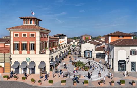 celine outlet serravalle|serravalle designer outlet online.